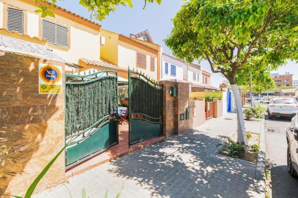 Apartamento Cool Garden Mairena del Aljarafe Zewnętrze zdjęcie
